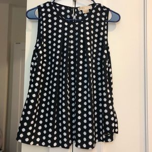 🤙🤙🤙Michael Kors Black dotted tank!